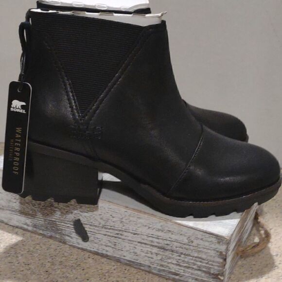 New Sorel Size 5  Waterproof - Picture 1 of 6
